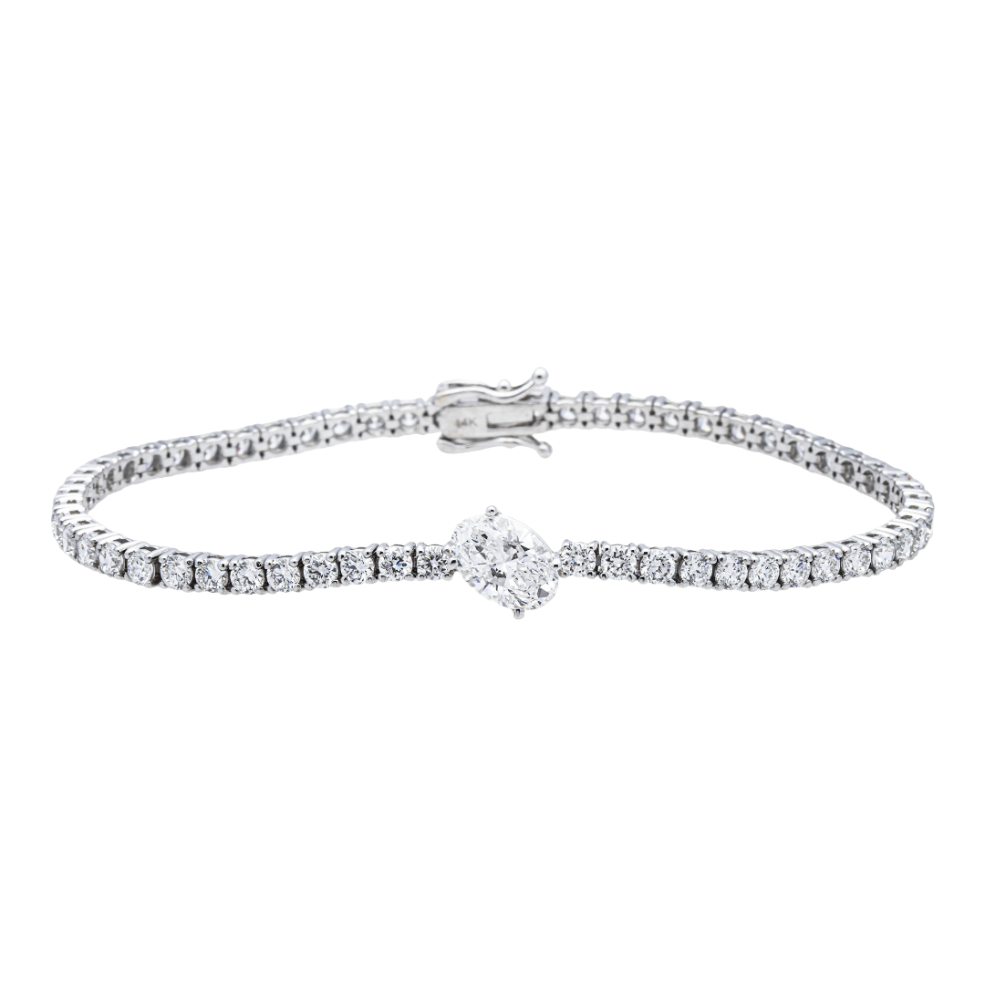 14K White Gold Oval Cut Diamond Center Tennis Bracelet
