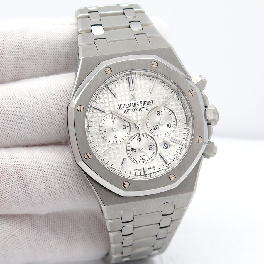 AUDEMARS PIGUET 26320ST ROYAL OAK CHRONOGRAPH WITH SILVER DIAL
