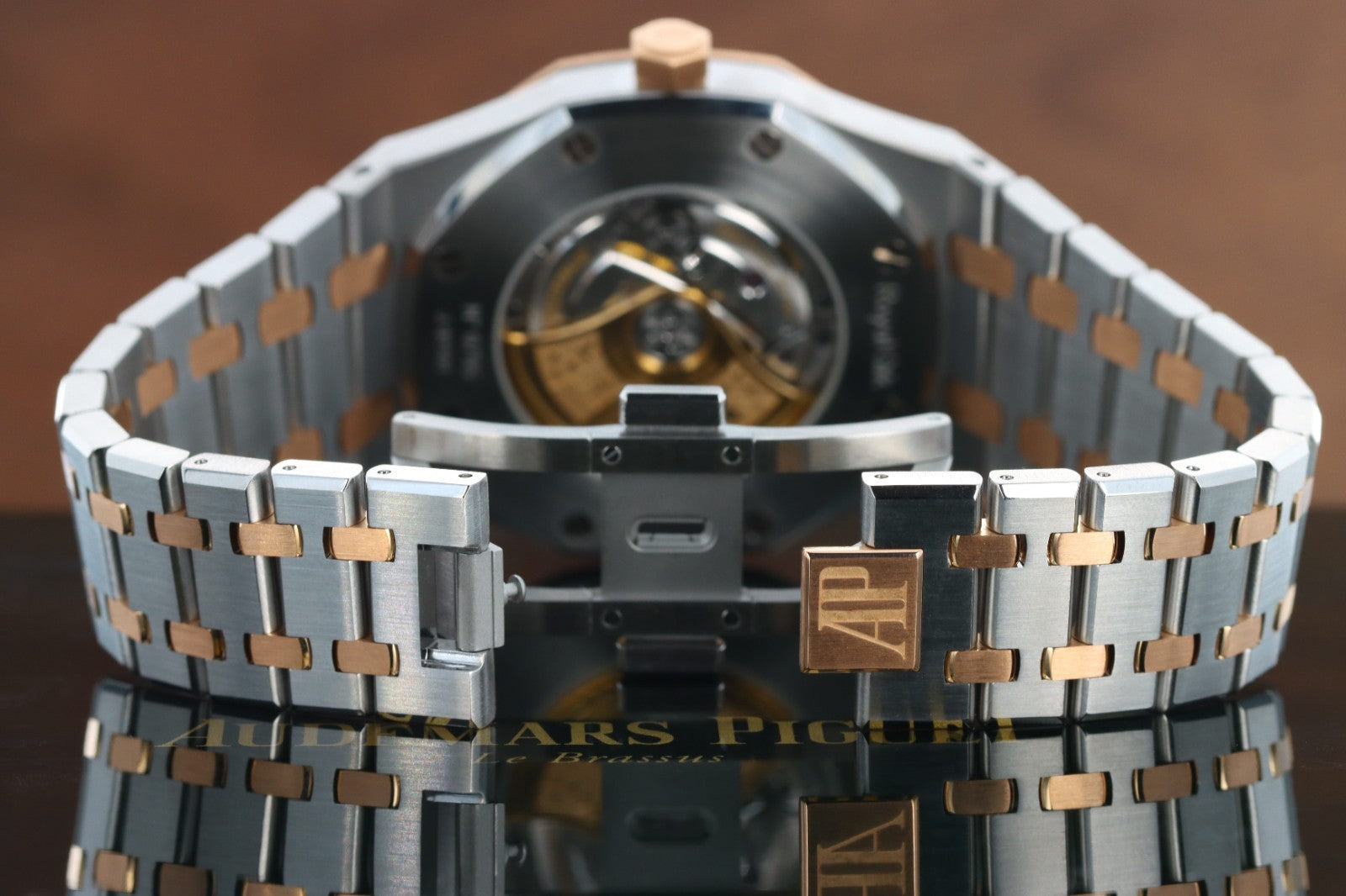 AP ROYAL OAK 41MM AUTOMATIC SILVER DIAL TWO TONE 15400SR